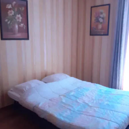 Amedee Vue Διαμέρισμα